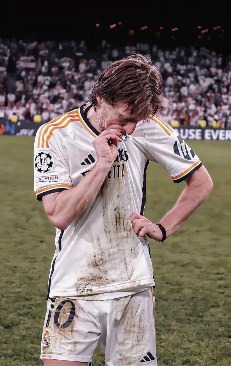 《逃离鸭科夫》发布mod处理公告 封禁违规mod与作者